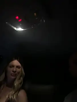 Isabella kiko online show from April 7, 2026, 7:36 pm