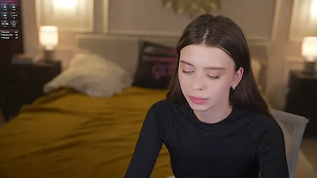 Regina Sweet054 online show from March 29, 2026, 2:39 pm