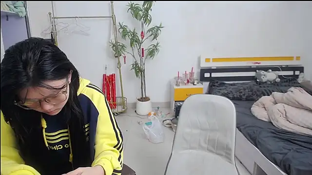 Babygirls523 online show from November 1, 2025, 6:32 pm