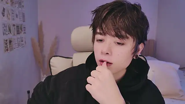 PaulTexx online show from November 2, 2025, 6:54 pm