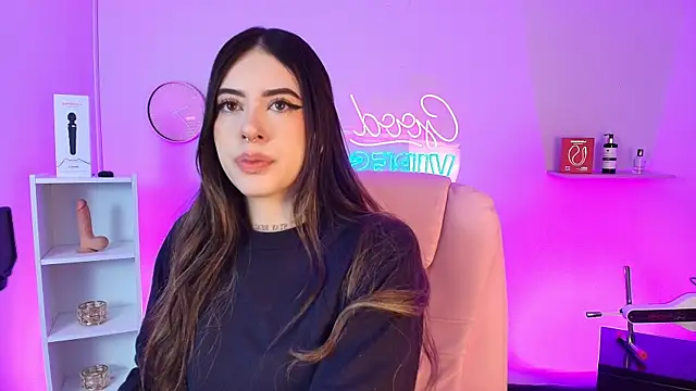 Alice Vixen online show from October 22, 2025, 12:27 pm