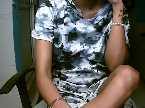 RENUKA RAJPUT online show from July 20, 2026, 6:21 pm