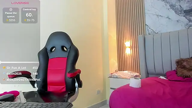 AURORAMARTIN2 online show from November 23, 2025, 12:54 am