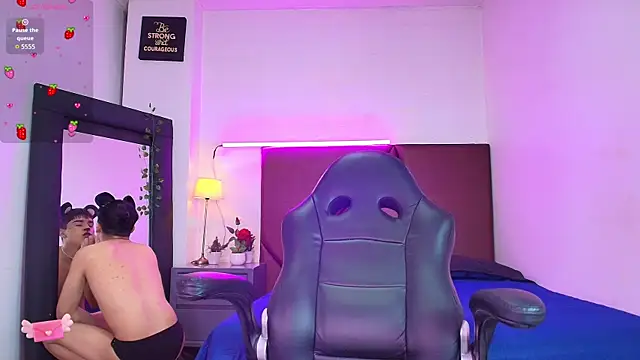 Lucass love online show from November 13, 2025, 5:12 pm