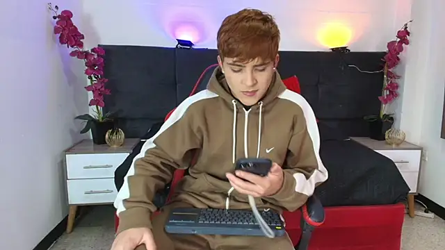 Lucass love online show from June 4, 2026, 1:06 pm