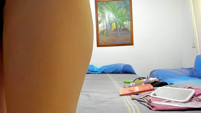 CleoWhite online show from October 20, 2025, 5:35 pm