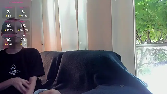 CleoWhite online show from October 30, 2025, 7:36 pm