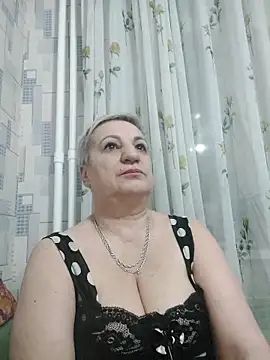 StarNicole online show from December 17, 2025, 6:03 pm