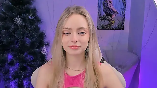 JuliaBrewwer online show from February 10, 2026, 2:54 pm