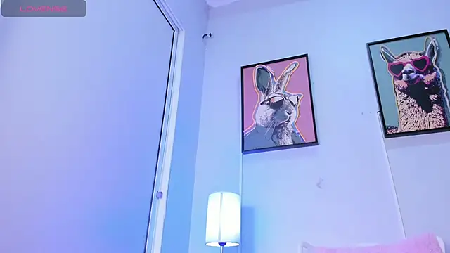 dulce fiore07 online show from April 23, 2026, 12:04 pm