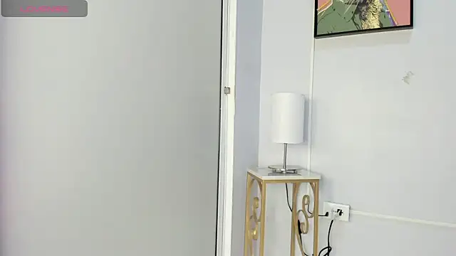 dulce fiore07 online show from April 24, 2026, 12:07 pm