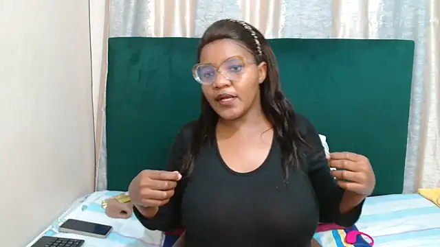 Snapshot of ChubbyBitch26 chatting on July 16, 2026, 6:36 pm ChubbyBitch26 online show from July 16, 2026, 6:36 pm