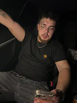 MrSavagexx online show from February 9, 2026, 5:50 pm