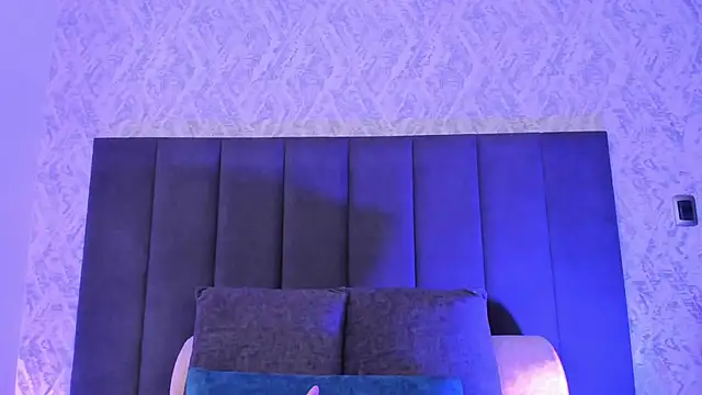 Snapshot of dana_hazze chatting on November 25, 2025, 9:04 pm dana hazze online show from November 25, 2025, 9:04 pm