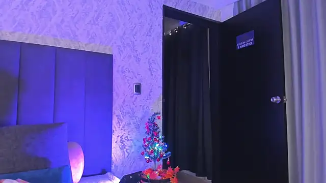 Snapshot of dana_hazze chatting on November 27, 2025, 8:44 pm dana hazze online show from November 27, 2025, 8:44 pm