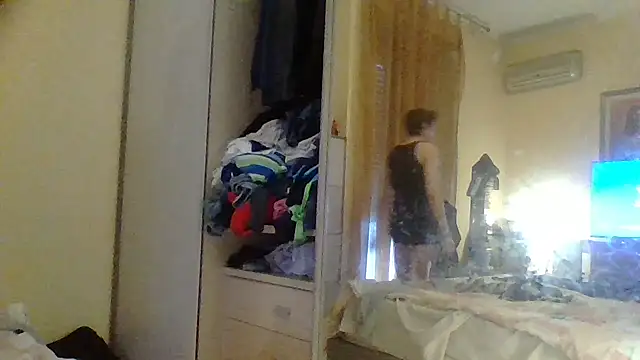 KalendaXL online show from January 19, 2026, 1:37 pm