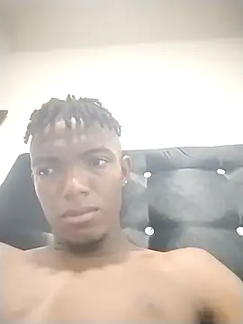 Snapshot of Sexcoin_negro2689 chatting on January 13, 2026, 12:38 am Sexcoin negro2689 online show from January 13, 2026, 12:38 am