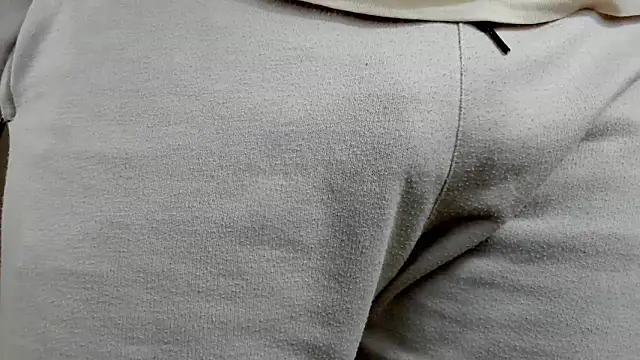 HELLSTAR online show from November 22, 2025, 5:39 am