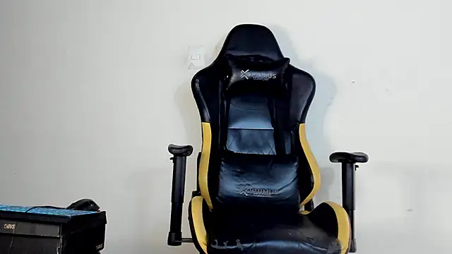 HELLSTAR online show from November 26, 2025, 2:07 pm