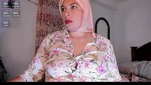 Noortaheri88 online show from November 25, 2025, 8:25 am