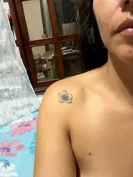 Huitaca  online show from October 16, 2025, 3:18 am