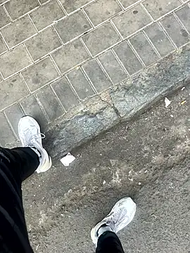 kamo012000 online show from September 13, 2025, 8:47 am