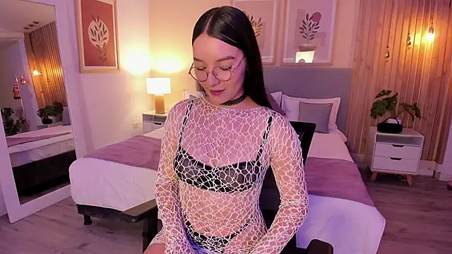 Snapshot of AuroraEvanss chatting on February 9, 2026, 9:41 pm AuroraEvanss online show from February 9, 2026, 9:41 pm