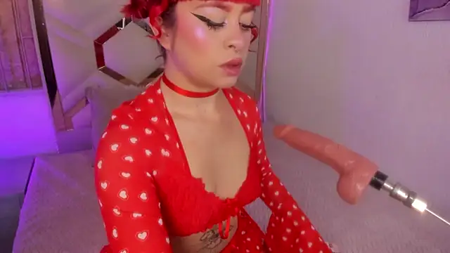 Venuss1  online show from February 19, 2026, 6:42 am