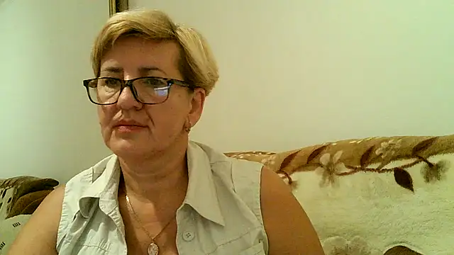 Dana4921 online show from October 19, 2025, 3:34 pm