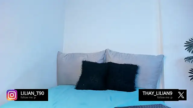 Snapshot of Lilygomezz chatting on November 6, 2025, 12:22 am Lilygomezz online show from November 6, 2025, 12:22 am