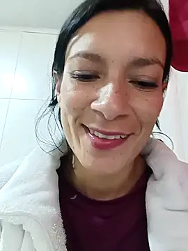 kim lebanon online show from November 9, 2025, 7:34 pm