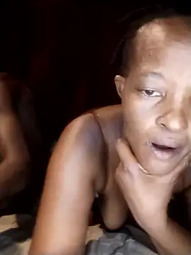 curvyyyyBabe online show from April 21, 2026, 2:01 pm