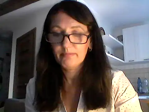 Snapshot of Elena48324 chatting on October 8, 2025, 11:41 am Elena48324 online show from October 8, 2025, 11:41 am