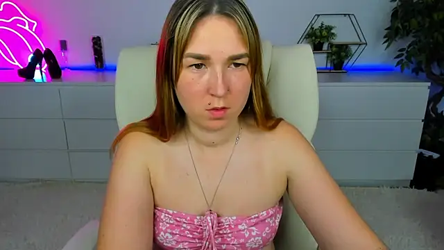 Sofii darling online show from November 25, 2025, 5:35 pm