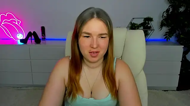 Snapshot of Sofii_darling chatting on March 2, 2026, 5:31 pm Sofii darling online show from March 2, 2026, 5:31 pm