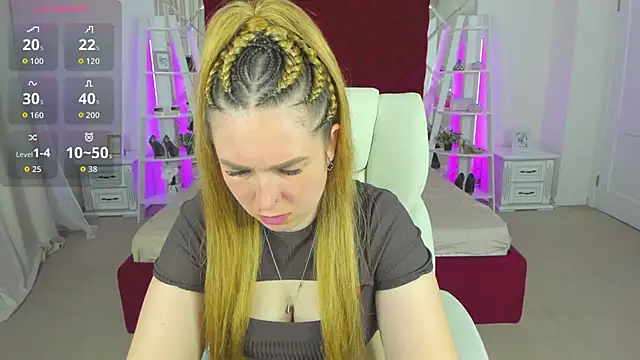 Snapshot of Sofii_darling chatting on April 10, 2026, 4:44 pm Sofii darling online show from April 10, 2026, 4:44 pm