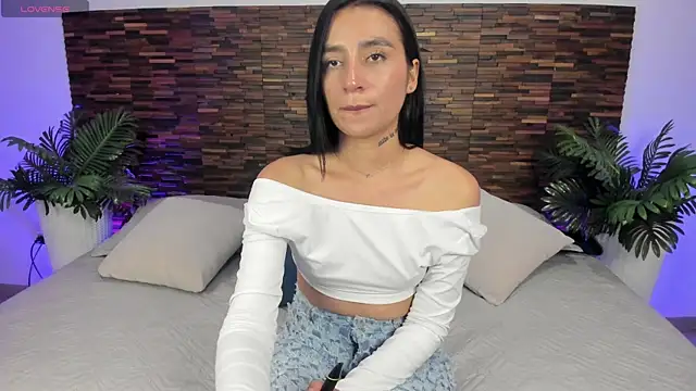 Snapshot of debra_win chatting on November 5, 2025, 3:17 am debra win online show from November 5, 2025, 3:17 am