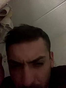 malek xarx  online show from September 9, 2025, 2:33 am