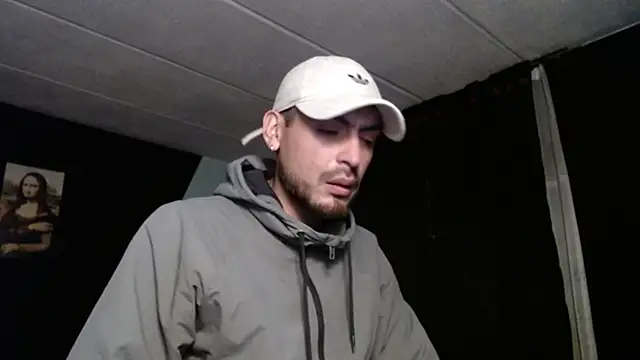 malek xarx  online show from October 19, 2025, 5:08 am