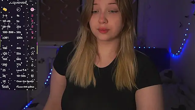 CuteSharloti online show from November 22, 2025, 4:50 pm