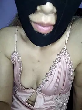 Maya 6 online show from September 25, 2025, 8:23 pm