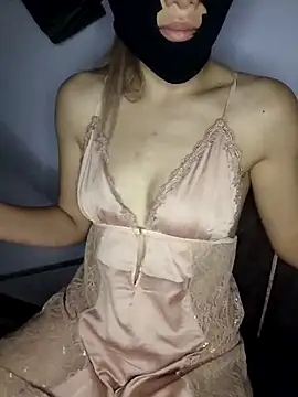 Maya 6 online show from October 8, 2025, 2:20 am