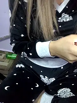 Maya 6 online show from October 16, 2025, 9:27 pm