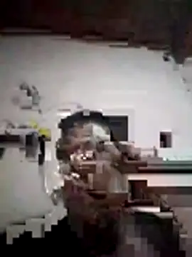 mariangrind online show from November 22, 2025, 6:34 am