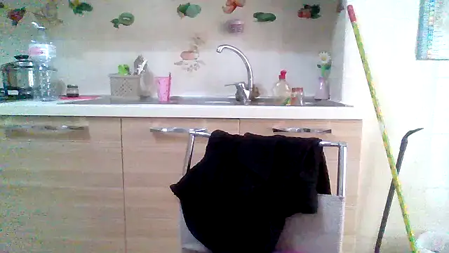 Kelly80 online show from November 20, 2025, 8:36 am