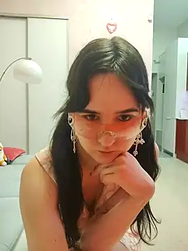 BerryDiva online show from February 26, 2026, 9:25 pm