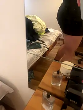 amiliatr online show from September 30, 2025, 11:59 am