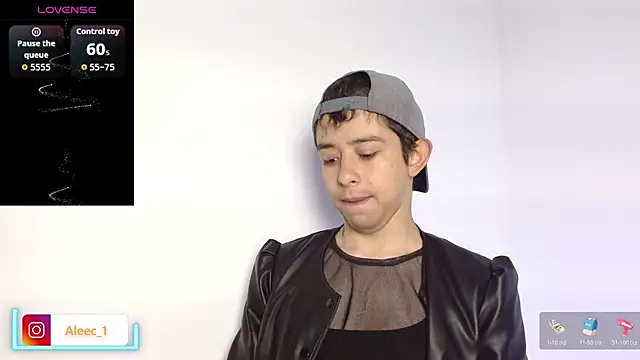 Aleecandrews online show from December 18, 2025, 2:17 am