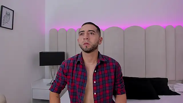 Lushian  online show from September 12, 2025, 3:12 pm