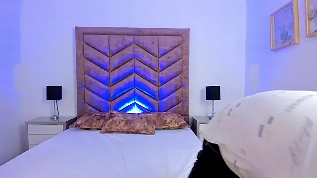 Lushian  online show from November 15, 2025, 3:30 pm